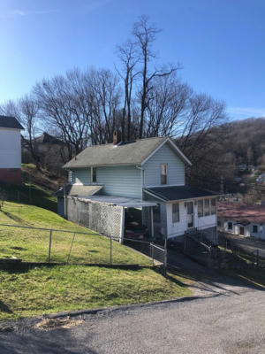 208 BOWMAN ST, BLUEFIELD, WV 24701, photo 2 of 20