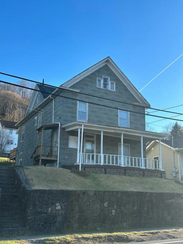 1017 HIGHLAND AVE, BLUEFIELD, WV 24701, photo 1 of 35