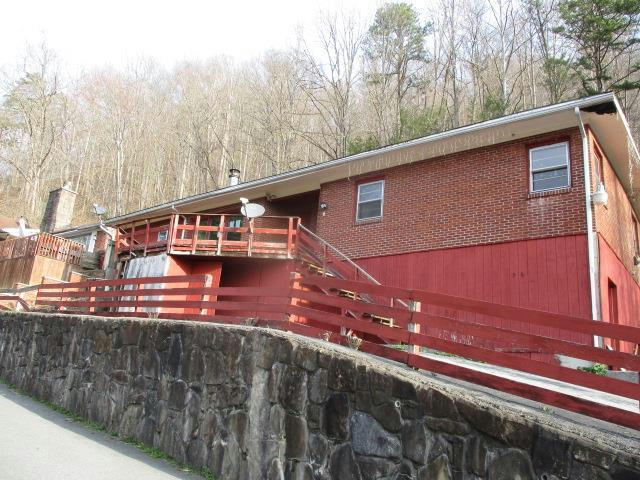 56 CORNELL AVE, WELCH, WV 24801, photo 1 of 22
