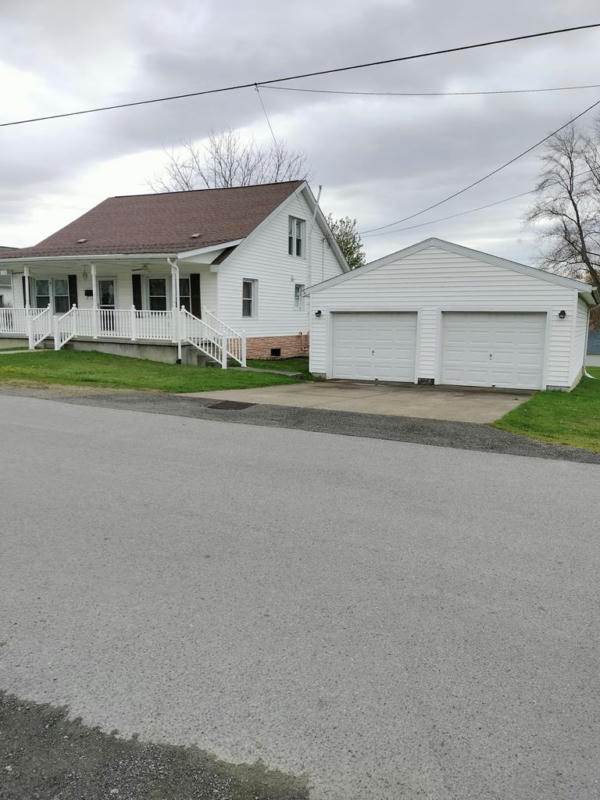 1111 BLUEFIELD AVE, PRINCETON, WV 24740, photo 1 of 29