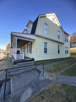 1013 HIGHLAND AVE, BLUEFIELD, WV 24701, photo 2 of 26