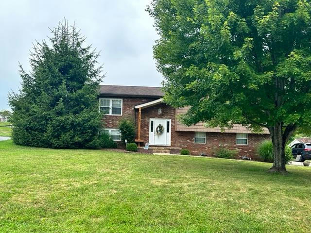 231 LEWIS DR, DANIELS, WV 25832, photo 1 of 22