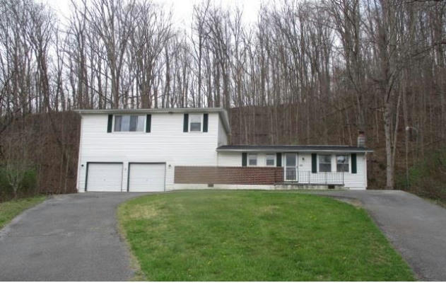191 OVERVIEW CT, BLUEFIELD, WV 24701 - Image 1
